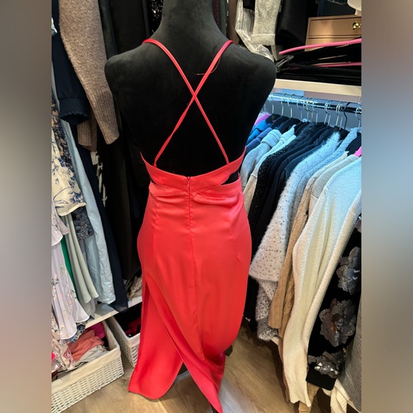 NWT. Zara Coral Pink Satin Effect Cut Out V-neck Midi Dress. Size XS. - Picture 8 of 12